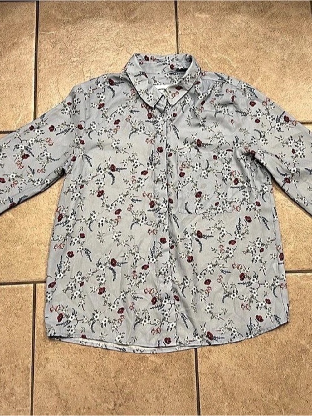 Frank And Oak Floral Button Down in light blue Size Medium Like New